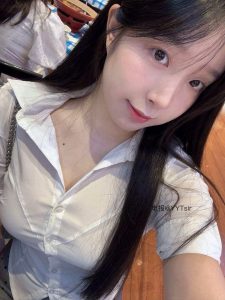 【在线看】抖音 小凝 岛遇 NO.001期 【18P1V】-浔一演示站