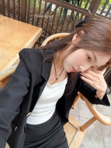 【在线看】抖音 粉红小香猪 岛遇 NO.009期 【11P2V】-浔一演示站