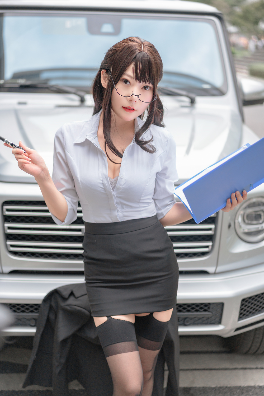 【在线看】香草喵露露 NO.038 丝袜西装诱惑 [24P-浔一演示站