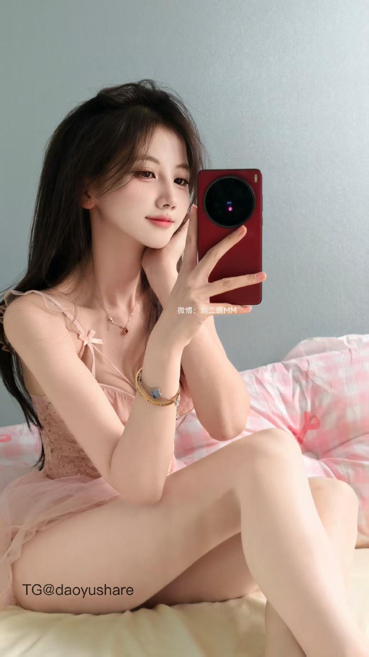 【在线看】抖音 刘二萌 岛遇 NO.017期 【13P】-浔一演示站