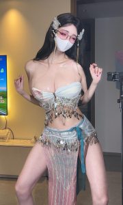 【在线看】抖音 桂芬 秘语空间 NO.005期 【17P1V】-浔一演示站