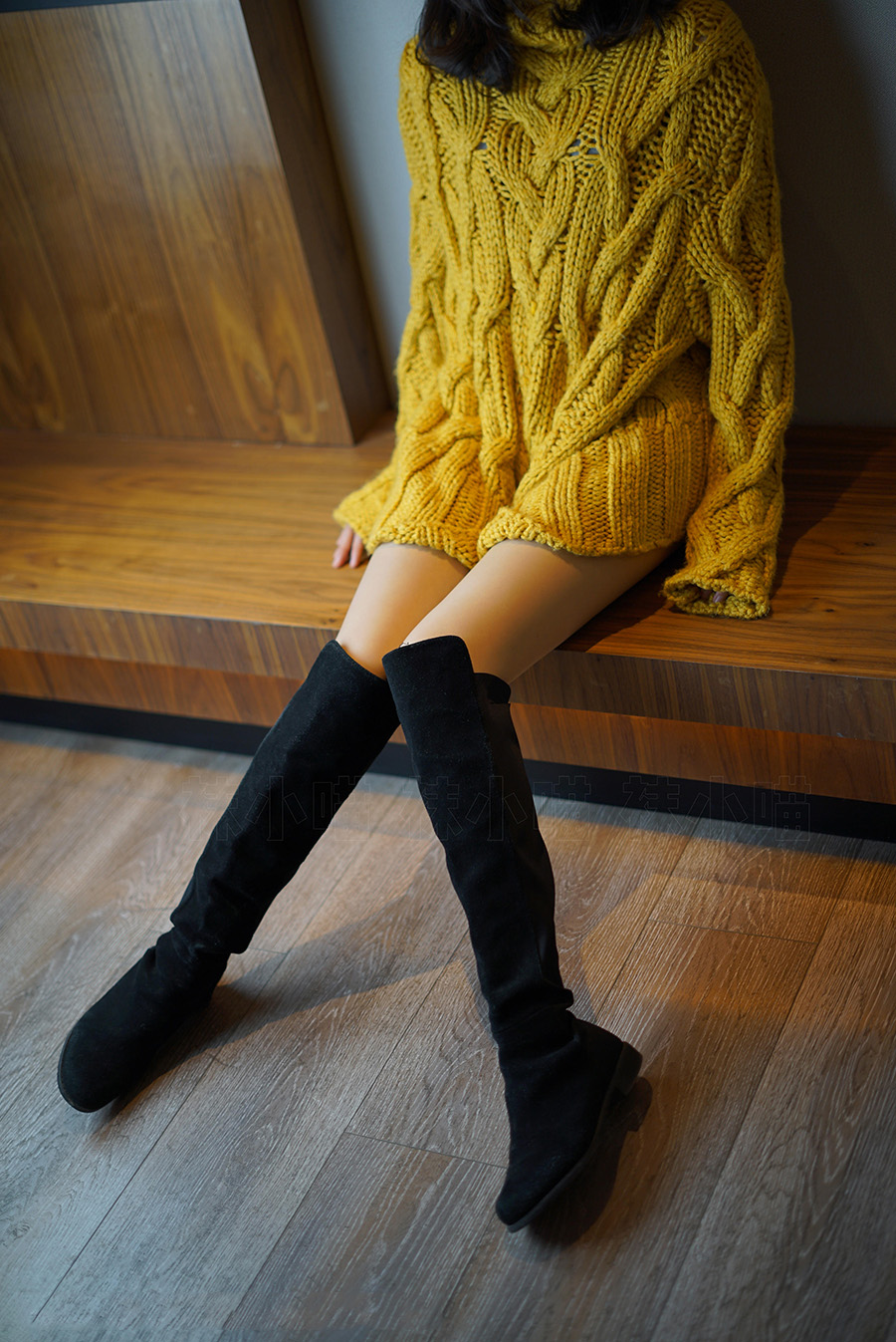 【在线看】袜小喵 KT088《毛衣与靴》-浔一演示站